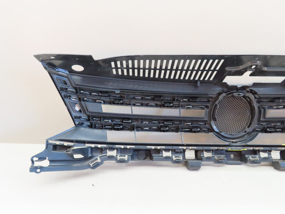 2012-2017 VOLKSWAGEN TIGUAN FRONT RADIATOR GRILLE GRILL OEM