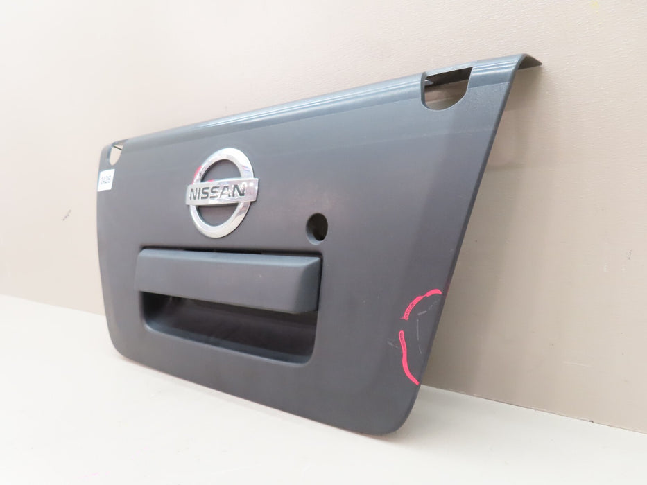 2013-2017 NISSAN FRONTIER S SL SV REAR TAILGATE TRUNK HANDLE W/ EMBLEM BADGE OEM