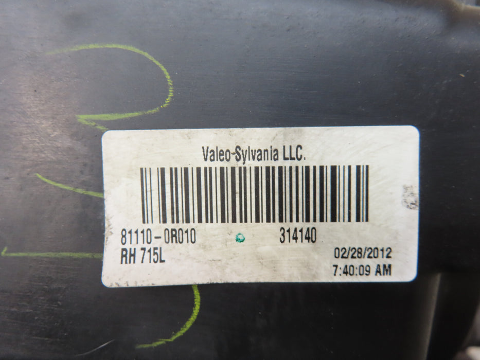 2009-2012 TOYOTA RAV4 FRONT RIGHT PASSENGER SIDE HEADLIGHT OEM