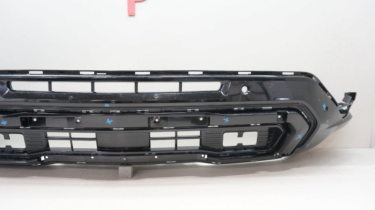 2025-2026 CHEVROLET TAHOE / SUBURBAN FRONT LOWER BUMPER VALANCE OEM 84976805