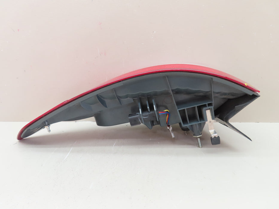 2013 2014 2015 2016 FORD FUSION REAR LEFT DRIVER SIDE TAIL LIGHT OEM