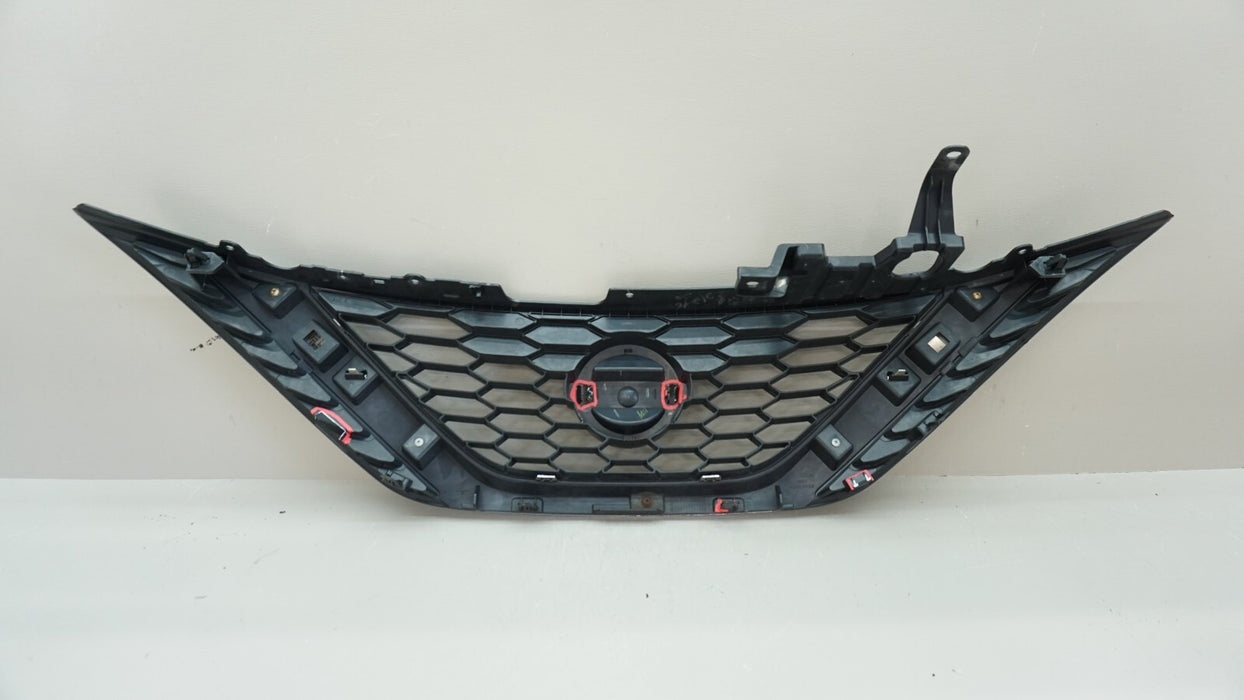 2016-2018 NISSAN SENTRA FRONT BUMPER CENTER GRILL GRILLE OEM 623103YUOA