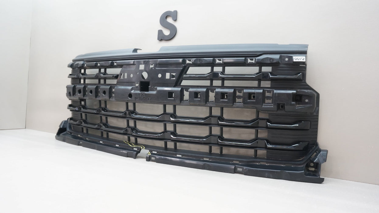 2022-2025 CHEVROLET SILVERADO 1500 FRONT BUMPER RADIATOR GRILLE OEM 85516947