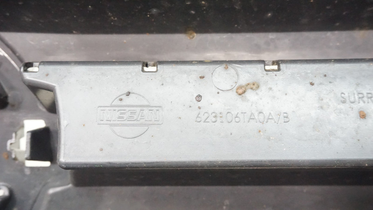 2022-2025 NISSAN PATHFINDER FRONT BUMPER RADIATOR GRILL GRILLE OEM