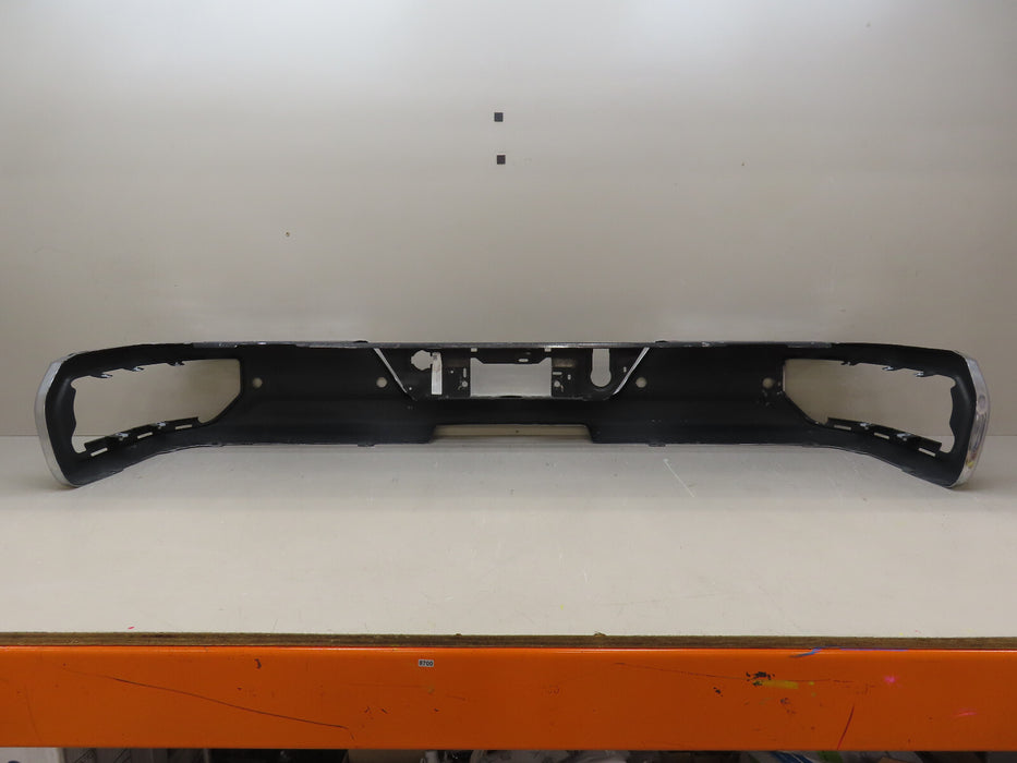 2019-2024 GMC/CHEVROLET SIERRA/SILVERADO 2500 3500 REAR BUMPER METAL OEM