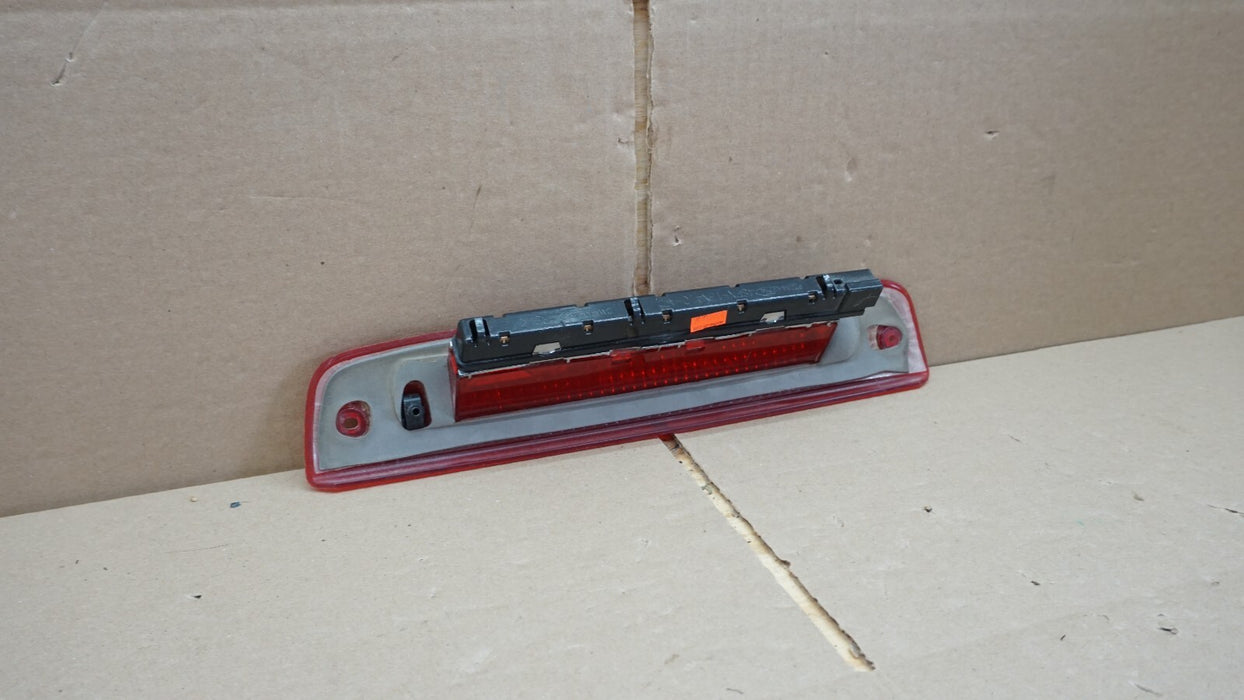 2002-2010 EXPLORER TOP 3-RD HIGH MOUNTED REAR BRAKE BACKUP TAIL LIGHT LAMP OEM