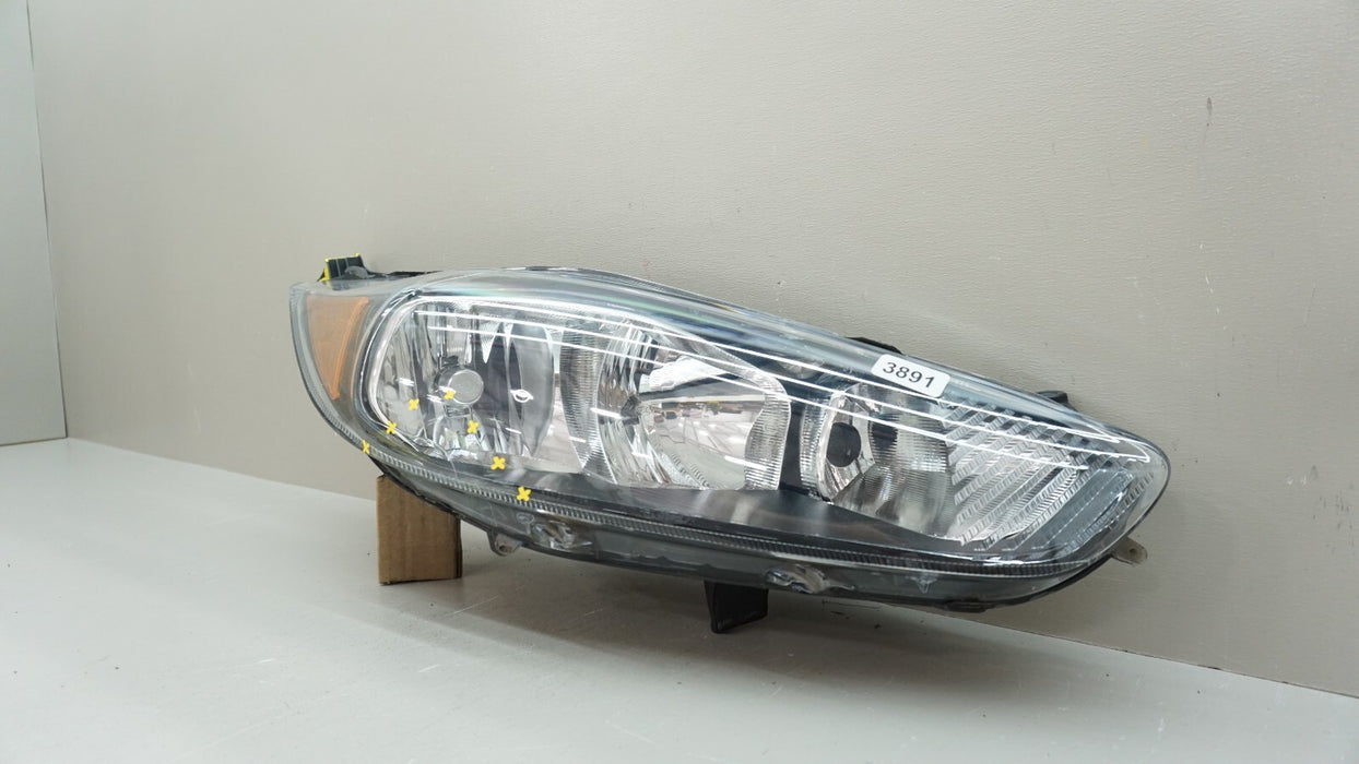 2014-2019 FORD FIESTA FRONT RH RIGHT PASSENGER SIDE HALOGEN HEADLIGHT OEM