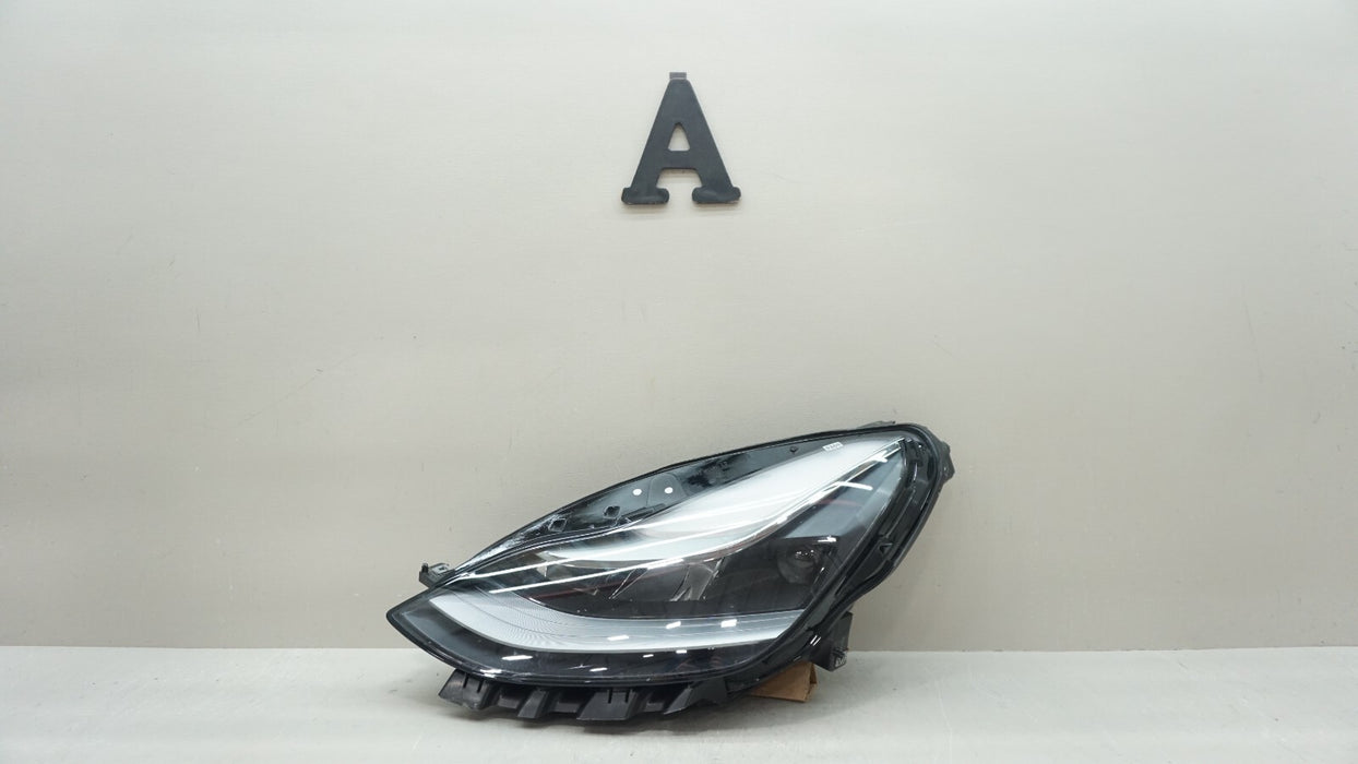 2021-2023 TESLA MODEL 3 / MODEL Y LEFT DRIVER SIDE HEADLIGHT OEM