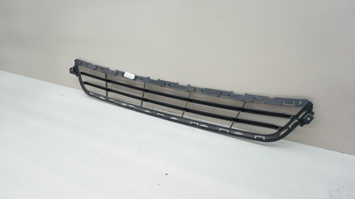 2013-2016 FORD FUSION FRONT LOWER BUMPER GRILLE OEM DS73-17B968