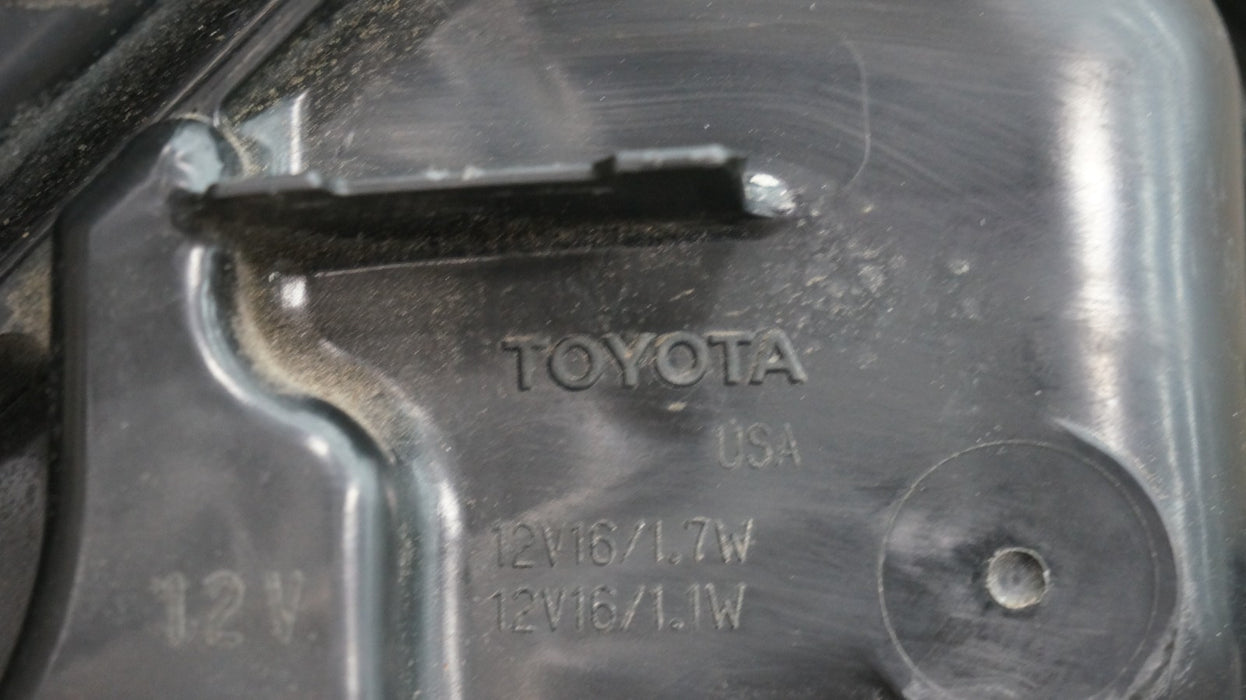 2020-2023 TOYOTA HIGHLANDER FRONT LEFT DRIVER SIDE LED HEADLIGHT OEM