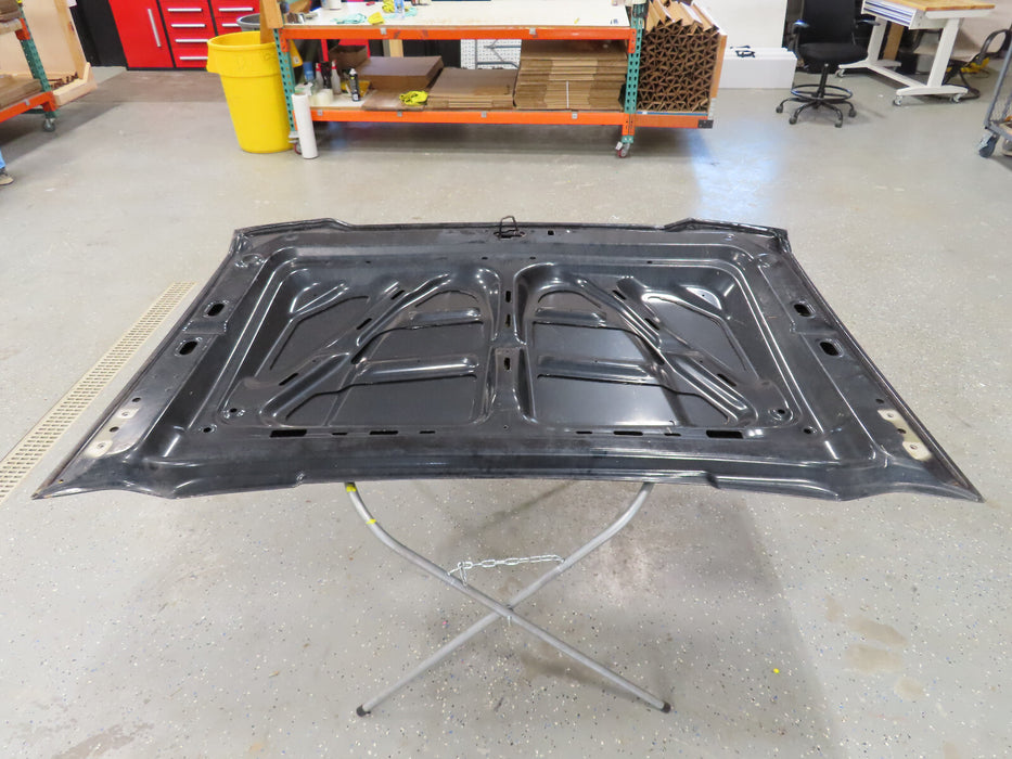 2016-2018 CHEVROLET SILVERDAO 1500 FRONT HOOD BONNET PANEL OEM