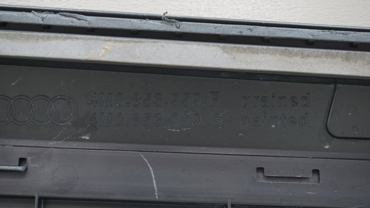 2017-2019 AUDI Q7 LEFT DRIVER DOOR MOULDING TRIM COVER PANEL OEM 4M0.853.959.G