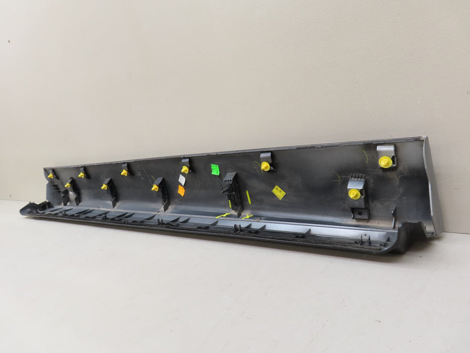 2014-2019 TOYOTA HIGHLANDER FRONT RIGHT LOWER DOOR MOLDING OEM 75071-0E081
