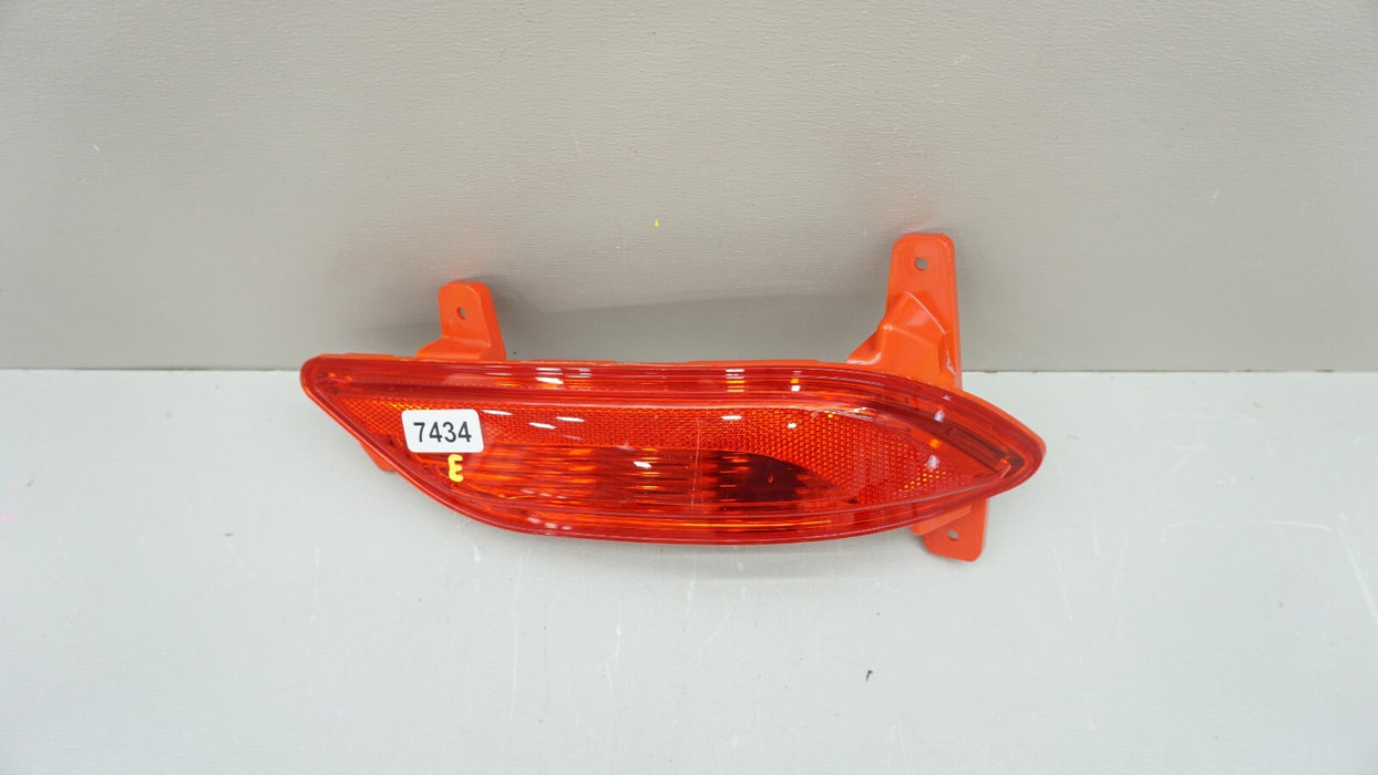 2017-2022 BUICK ENCORE REAR RH RIGHT PASSENGER SIDE BUMPER REFLECTOR OEM