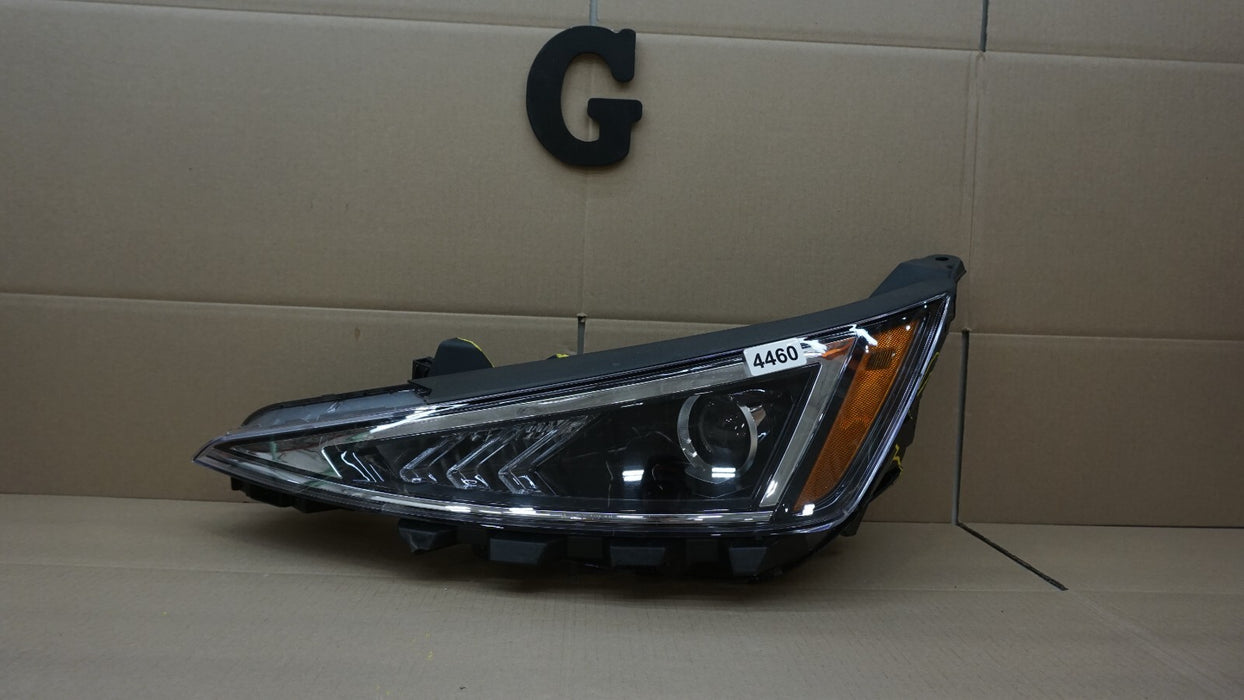 2019 2020 HYUNDAI ELANTRA FRONT LEFT DRIVERS SIDE HEADLIGHT HALOGEN OEM