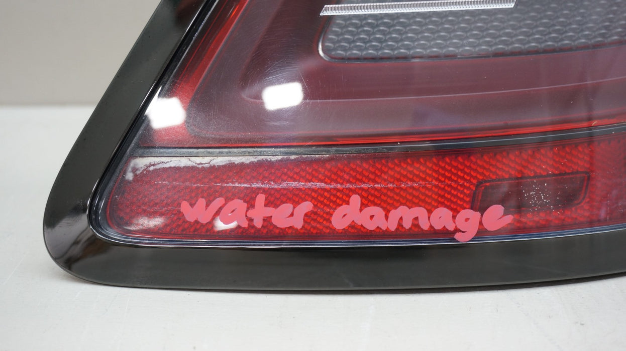 2021-2023 ROLLS ROYCE GHOST REAR RIGHT PASSENGER SIDE TAIL LIGHT OEM