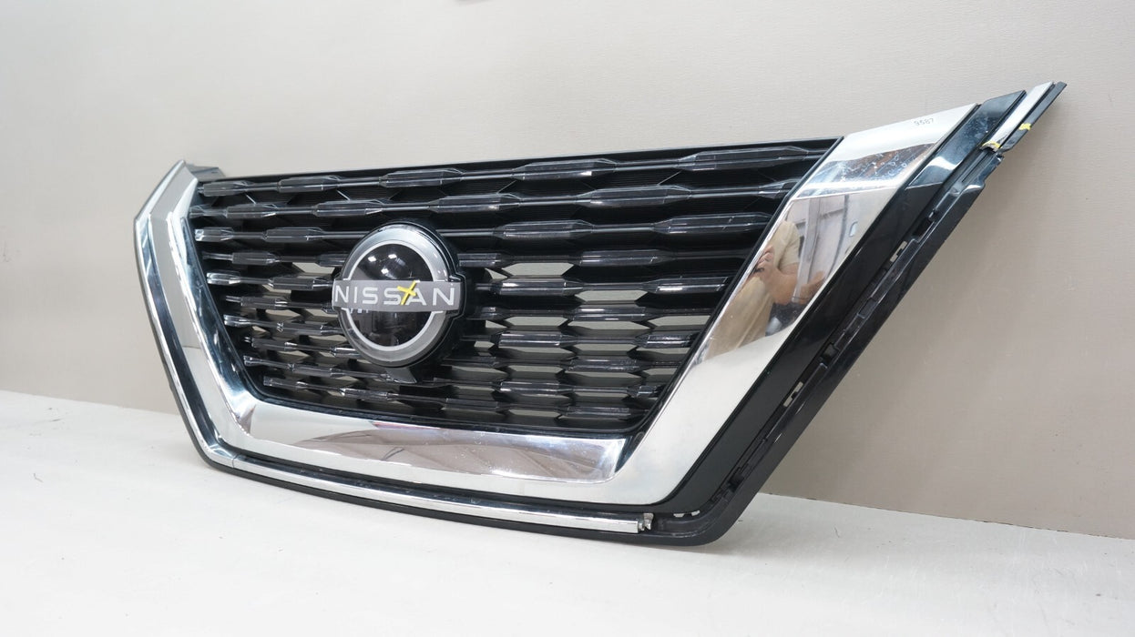 2021-2023 NISSAN ROGUE FRONT BUMPER RADIATOR GRILLE OEM 623106RR0A