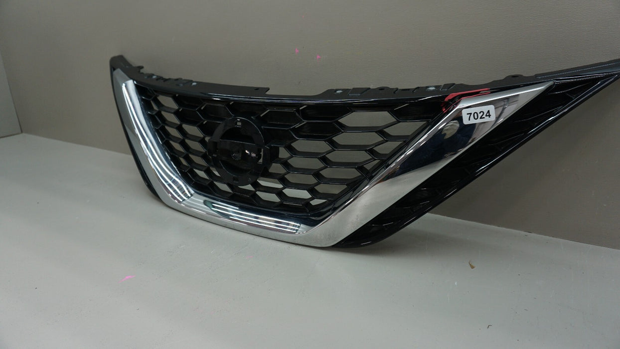 2016-2019 NISSAN SENTRA FRONT BUMPER GRILLE GRILL OEM 62310-3YU0A