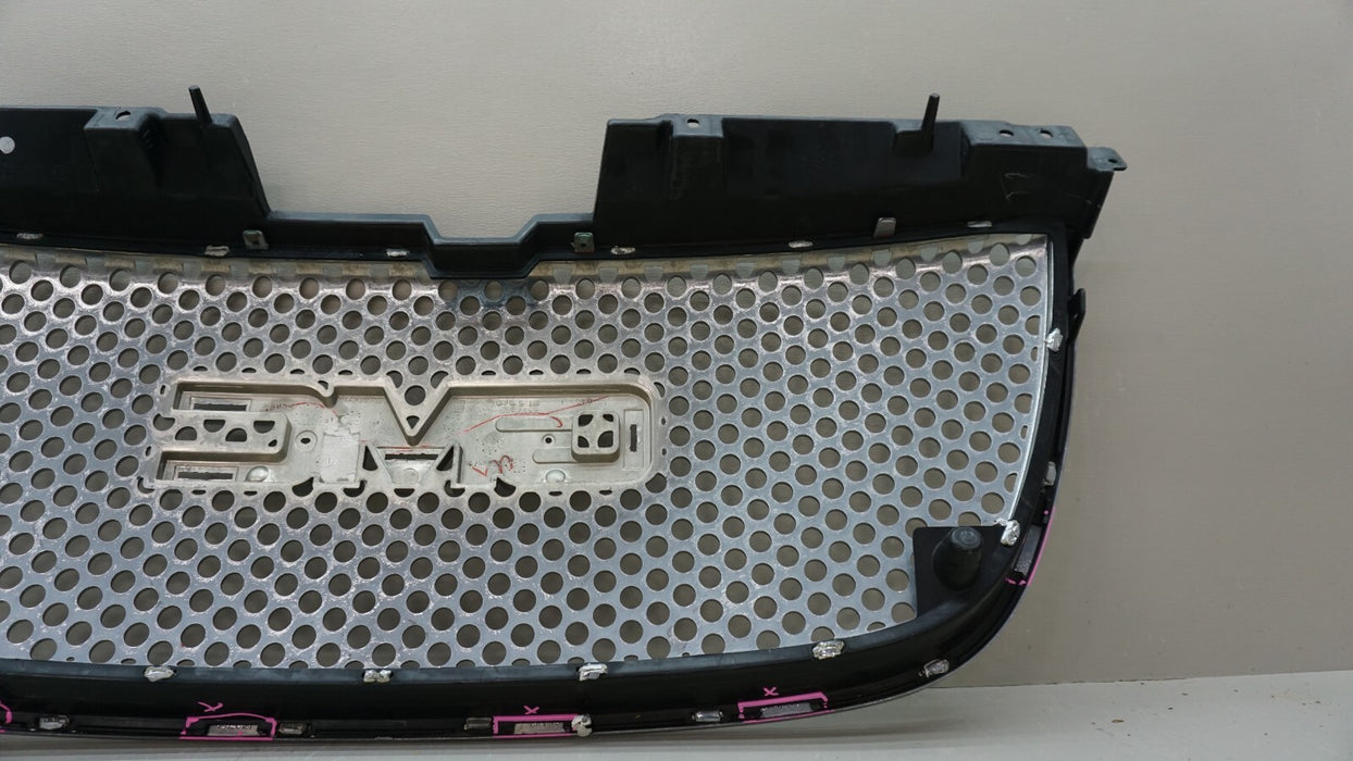 2007-2014 GMC YUKON DENALI FRONT UPPER MAIN GRILLE 25891152 OEM