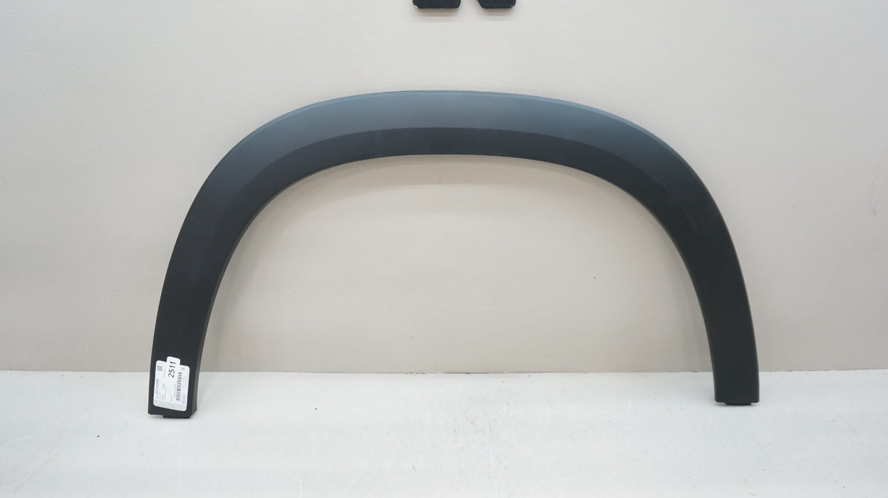 2024-2025 CHEVROLET TRAX FRONT RIGHT FENDER FLARE MOLDING PANEL OEM 42733298