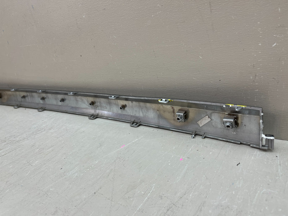 2023-2025 HYUNDAI PALISADE FRONT LOWER BUMPER CENTER MOLDING 86569-S8CB0 OEM