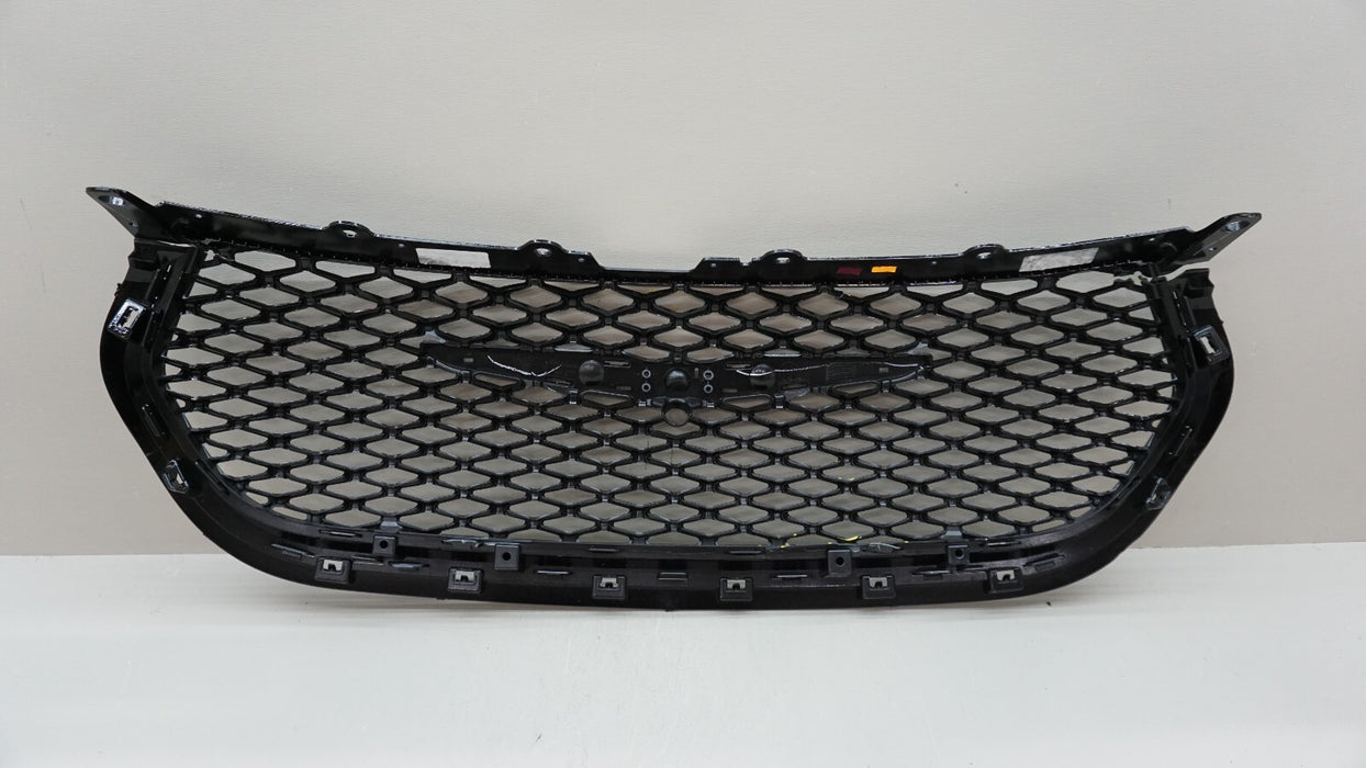 2021-2023 CHRYSLER PACIFICA FRONT CENTER RADIATOR GRILLE OEM 6WF26TRMAC