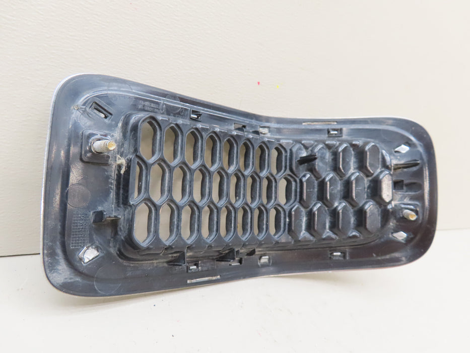 2014-2018 JEEP CHEROKEE FRONT RADIATOR GRILL GRILLE INSERT #6 OEM