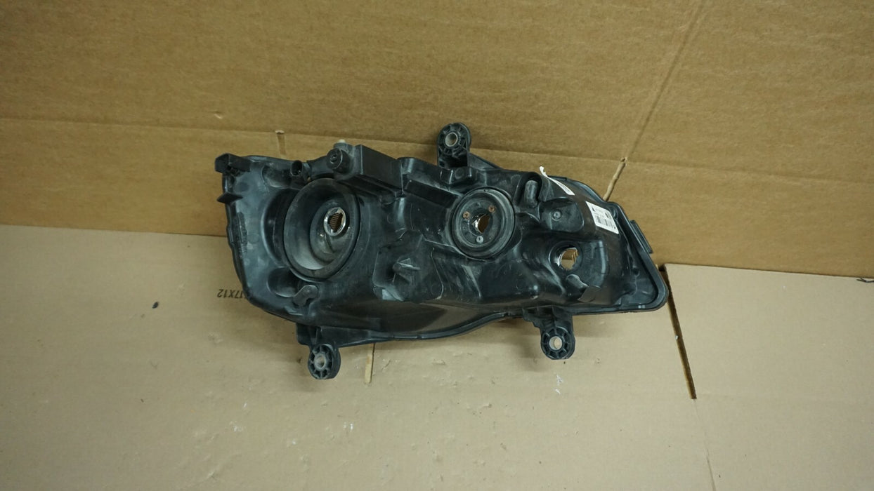 2008-2016 CHRYSLER TOWN AND COUNTRY FRONT LEFT DRIVER SIDE HEADLIGHT HALOGEN OEM