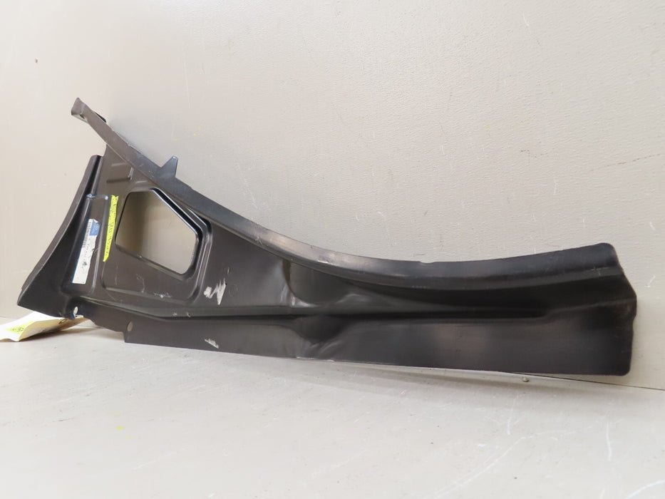 2005 GENUINE MERCEDES-BENZ BBDC C219 S211 W211 LONGITUDINAL MEMEBER 2116262752