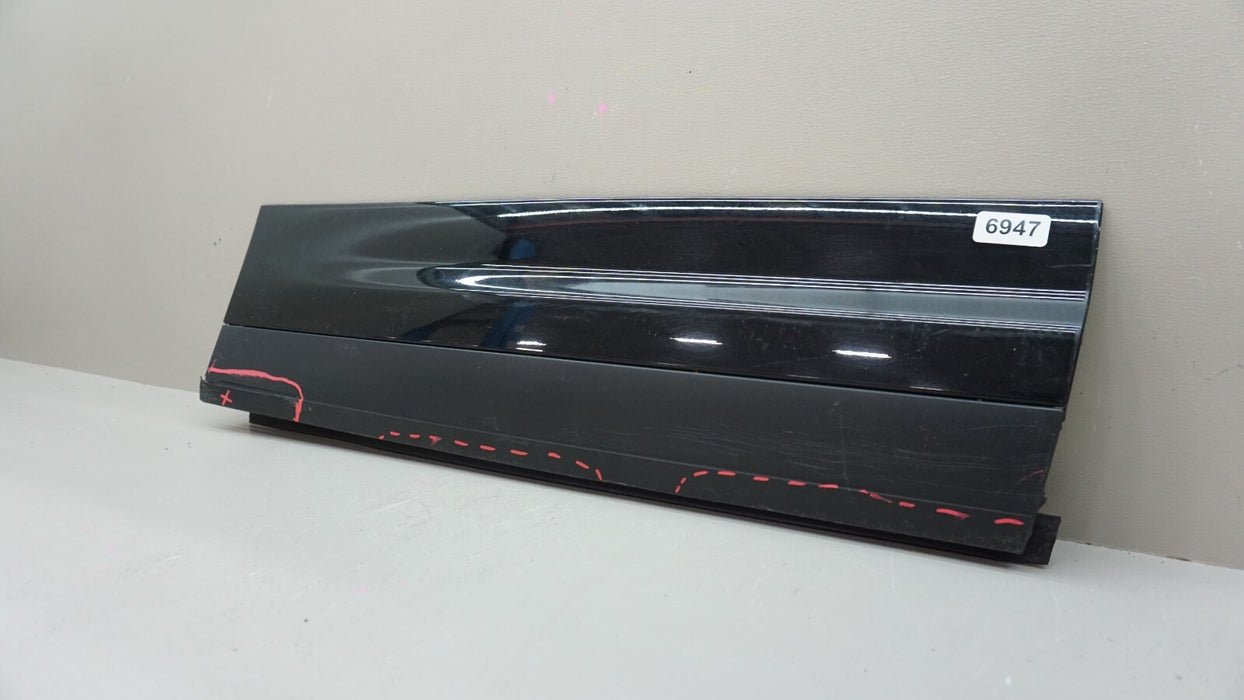2011-2018 PORSCHE CAYENNE REAR RIGHT DOOR LOWER TRIM MODLING OEM 7P3839788.G
