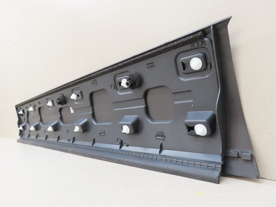 2012-2019 RANGE ROVER EVOQUE FRONT RIGHT PASSENGER LOWER DOOR MOLDING OEM