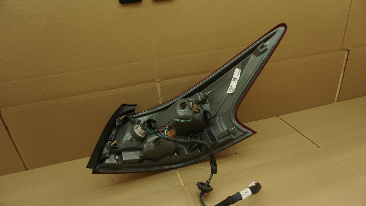 2014-2015 NISSAN ALTIMA REAR LEFT DRIVERS SIDE TAIL LIGHT AFTERMARKET 14 15