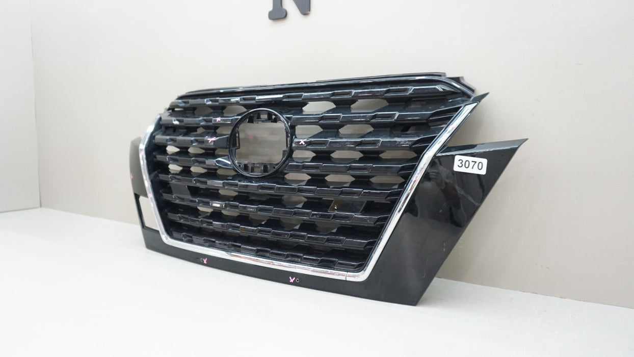 2021-2023 NISSAN KICKS FRONT RADIATOR GRILLE OEM 623109VC0