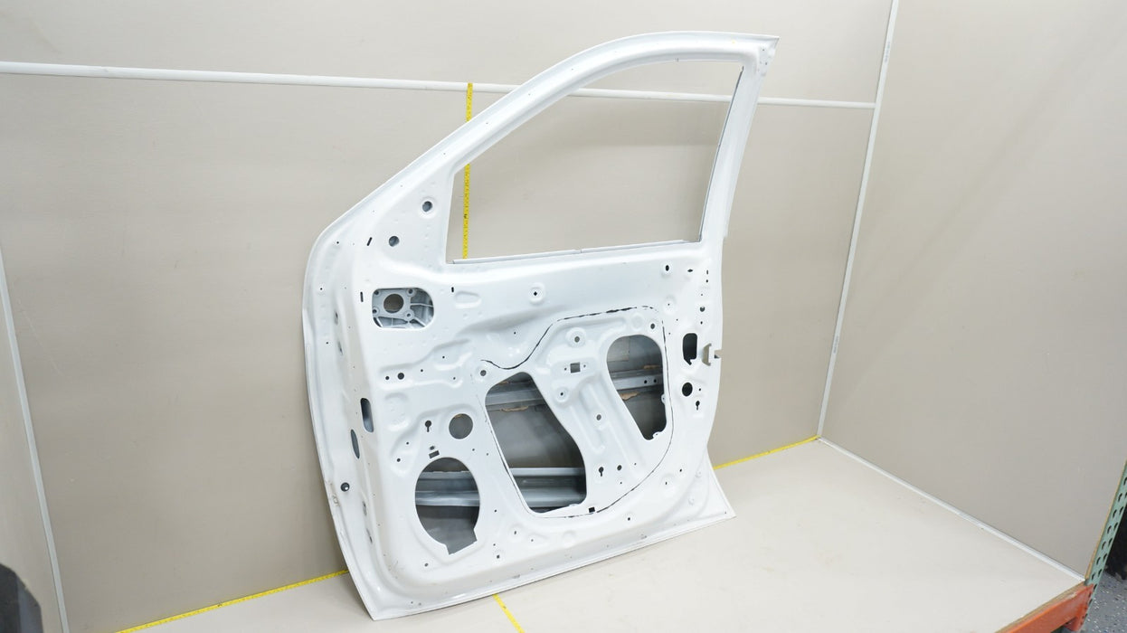 2019-2025 CHEVROLET SILVERADO 1500 FRONT RIGHT PASSENGER SIDE DOOR OEM