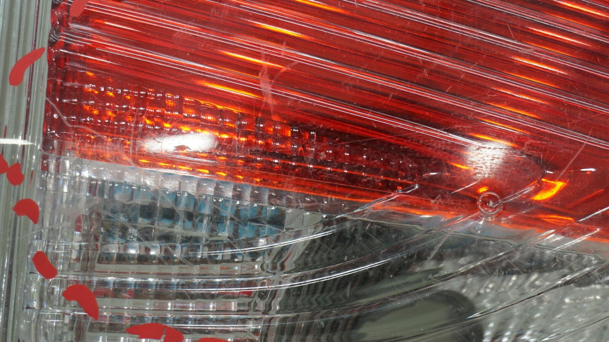2013-2016 FORD ESCAPE REAR LEFT DRIVER  SIDE INNER TAIL LIGHT OEM 13 14 15 16
