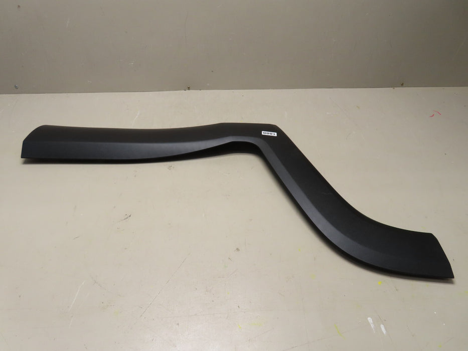2016-2018 JEEP RENEGADE REAR RIGHT EXTERIOR DOOR LOWER MOLDING TRIM OEM 10149037