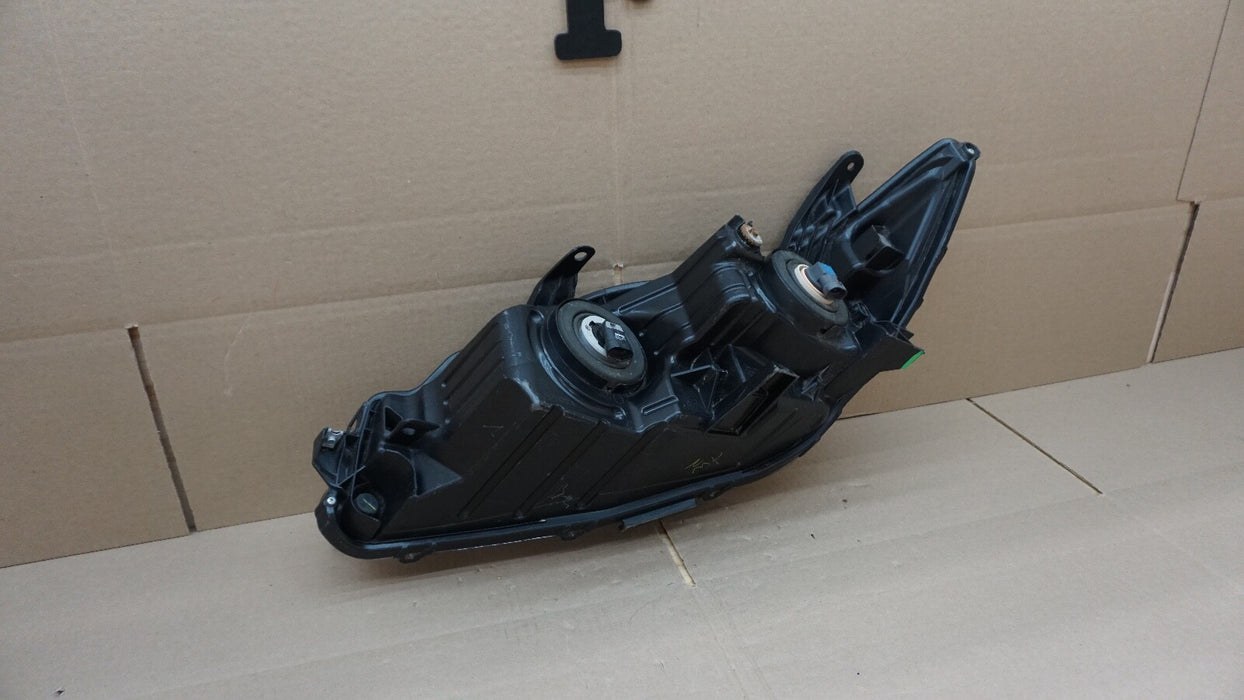 2015-2017 TOYOTA CAMRY FRONT RH RIGHT PASSENGER SIDE HEADLIGHT OEM