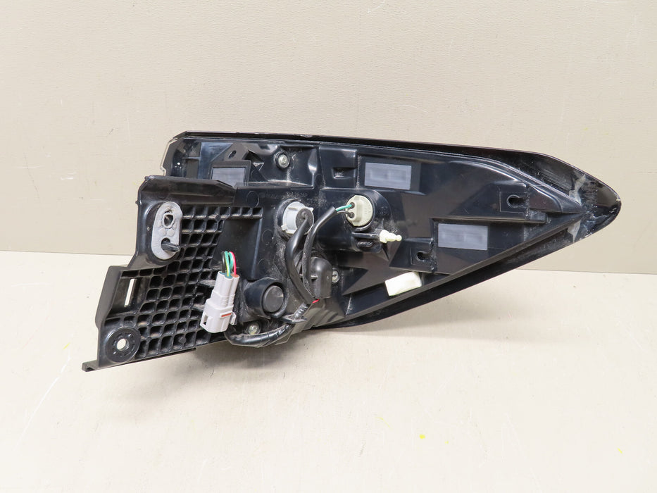 2020 2021 2022 SUBARU OUTBACK REAR LEFT DRIVER SIDE TAIL LIGHT LAMP OUTER OEM
