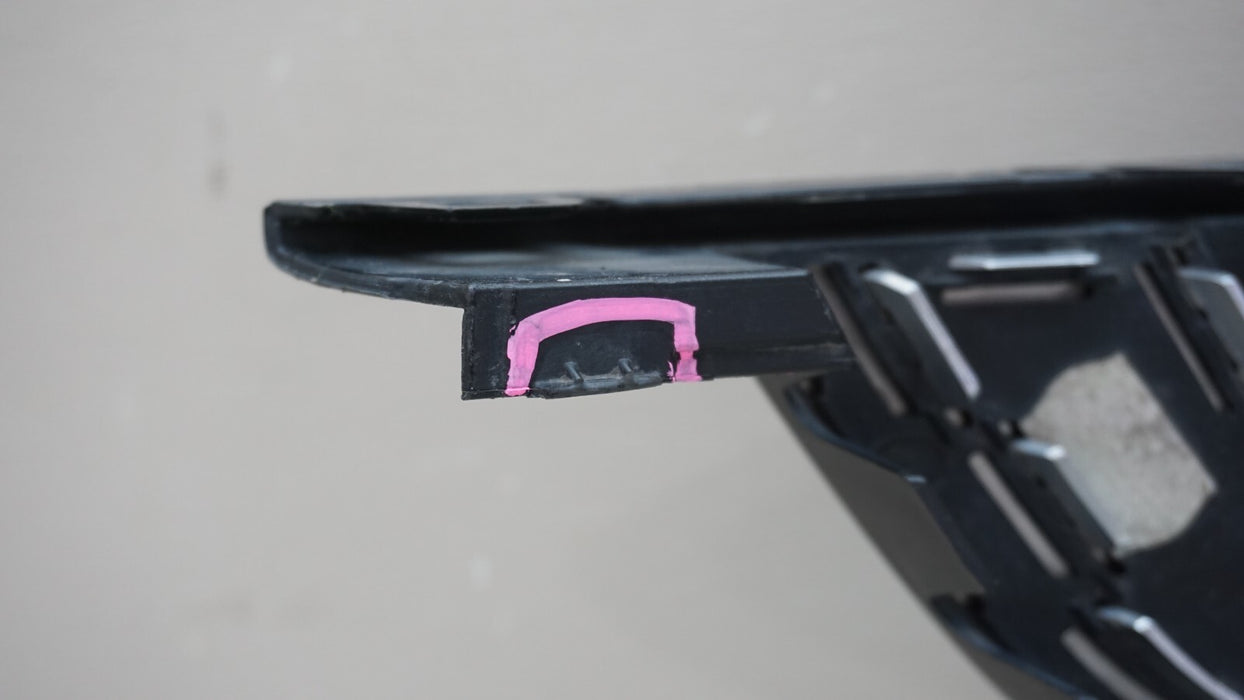 2012-2016 VOLKSWAGEN PASSAT CC FRONT RIGHT BUMPER FOG LIGHT TRIM OEM 3C8853666E