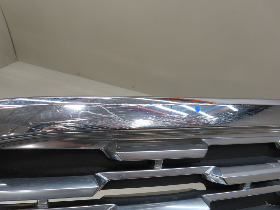 2015-2020 GMC YUKON  FRONT RADIATOR UPPER GRILLE GRILL OEM