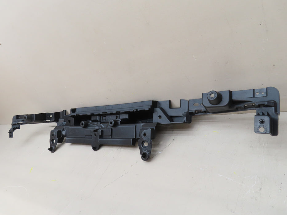 2022-2024 LAND ROVER RANGE ROVER L460 REAR CENTER BUMPER BRACKET OEM