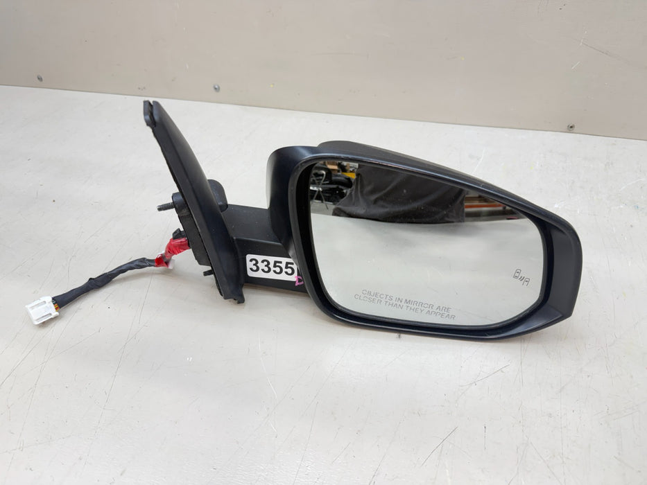 2015-2018 TOYOTA RAV4 RH PASSENGER SIDE DOOR MIRROR OEM
