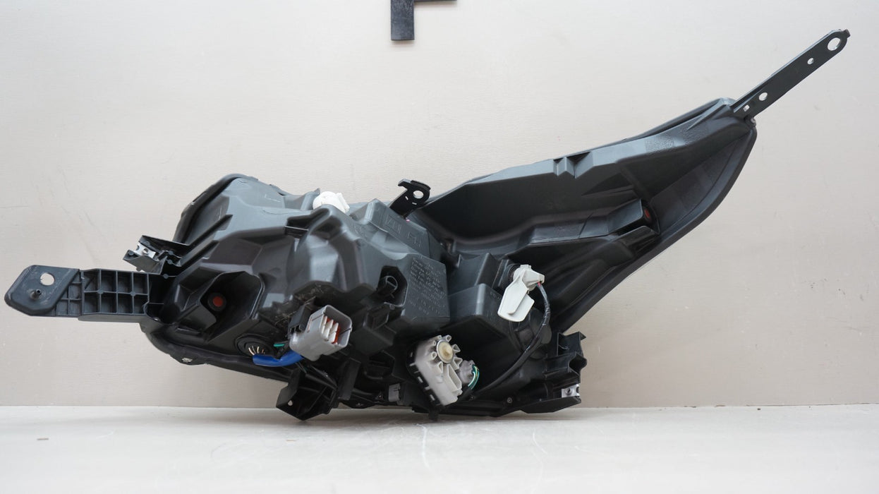 2020-2022 SUBARU LEGACY OUTBACK FRONT RIGHT PASSENGER SIDE HEADLIGHT LED OEM