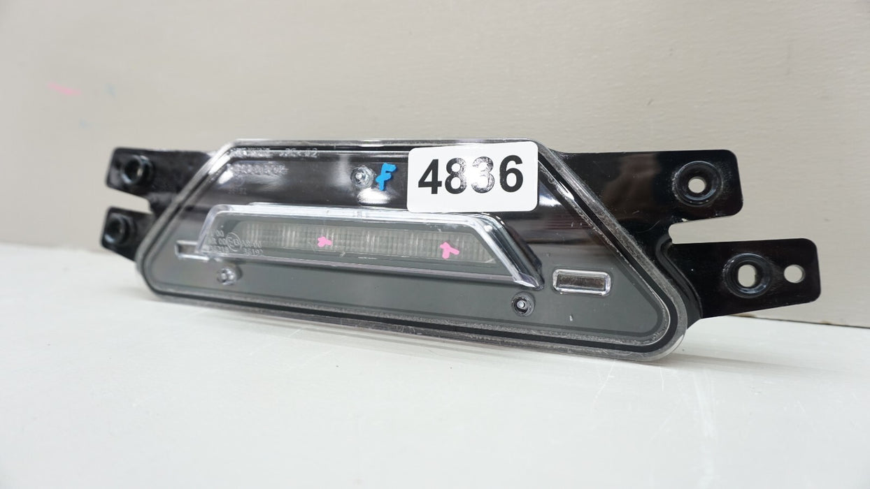 2023-2024 KIA SPORTAGE REAR BACK UP REVERSE FOG LAMP OEM 924A3-P1100