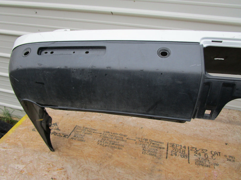 2005 2006 2007 2008 Land Rover LR3 HSE/SE w/Sensor Holes Rear Bumper Cover OEM