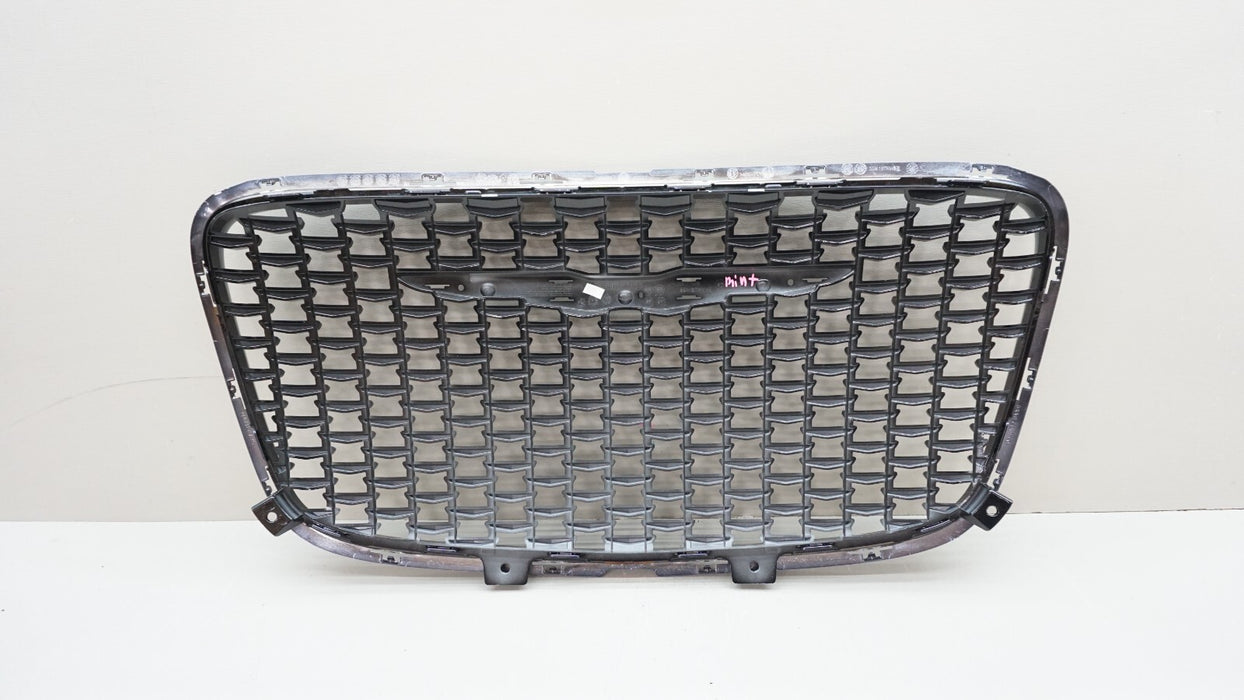 **MINT** 2015-2021 CHRYSLER 300 FRONT RADIATOR GRILLE 6DF46TRMAB OEM