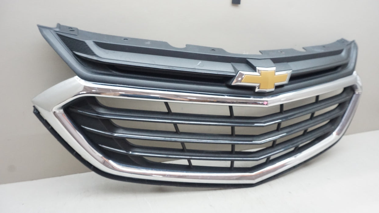 2018-2021 CHEVROLET EQUINOX FRONT BUMPER GRILLE OEM 84150748