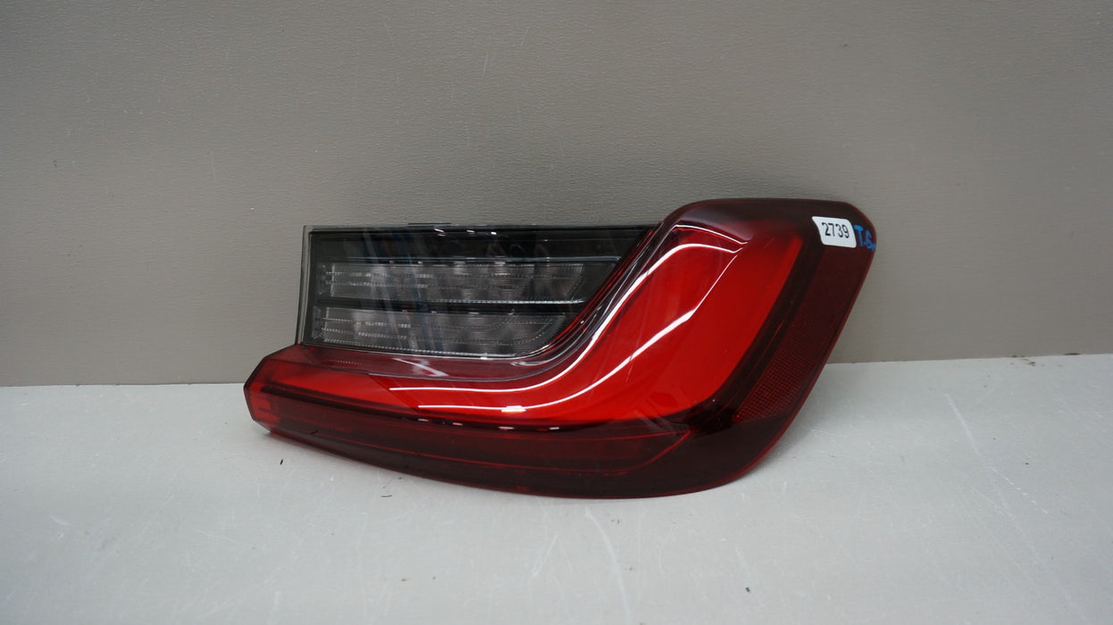 2019-2023 BMW M3 / M340I REAR RIGHT PASSENGER SIDE OUTER TAI LIGHT OEM