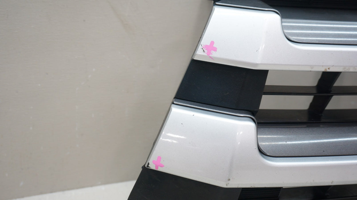 2016-2019 TOYOTA HIGHLANDER FRONT RADIATOR GRILLE GRILL 53101-0E240 OEM