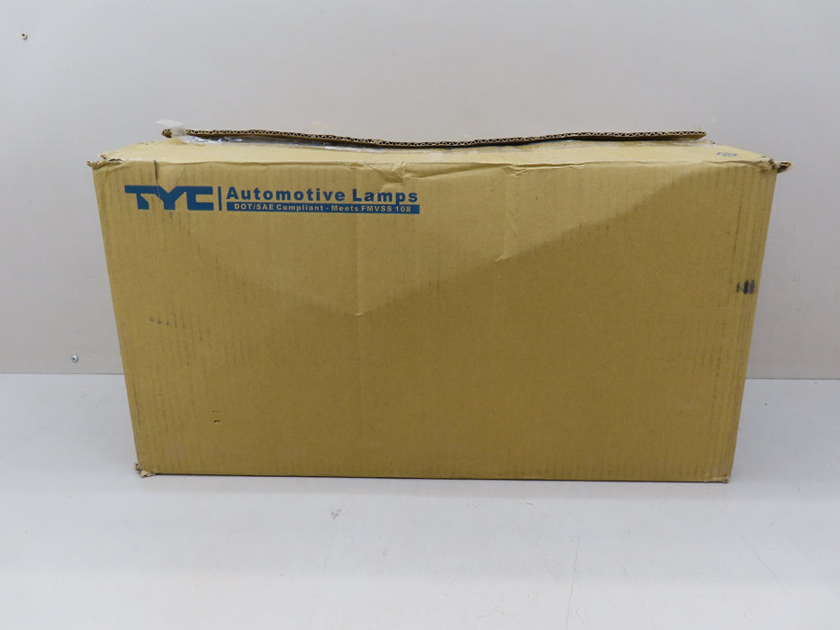 2016-2018 TOYOTA RAV4 FRONT RIGHT PASSENGER HEADLIGHT HALOGEN AFTERMARKET